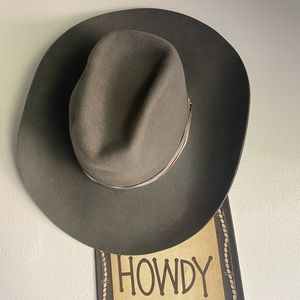 Vintage XXXXX The Fig Leaf of Gretna, LA Cowboy Hat